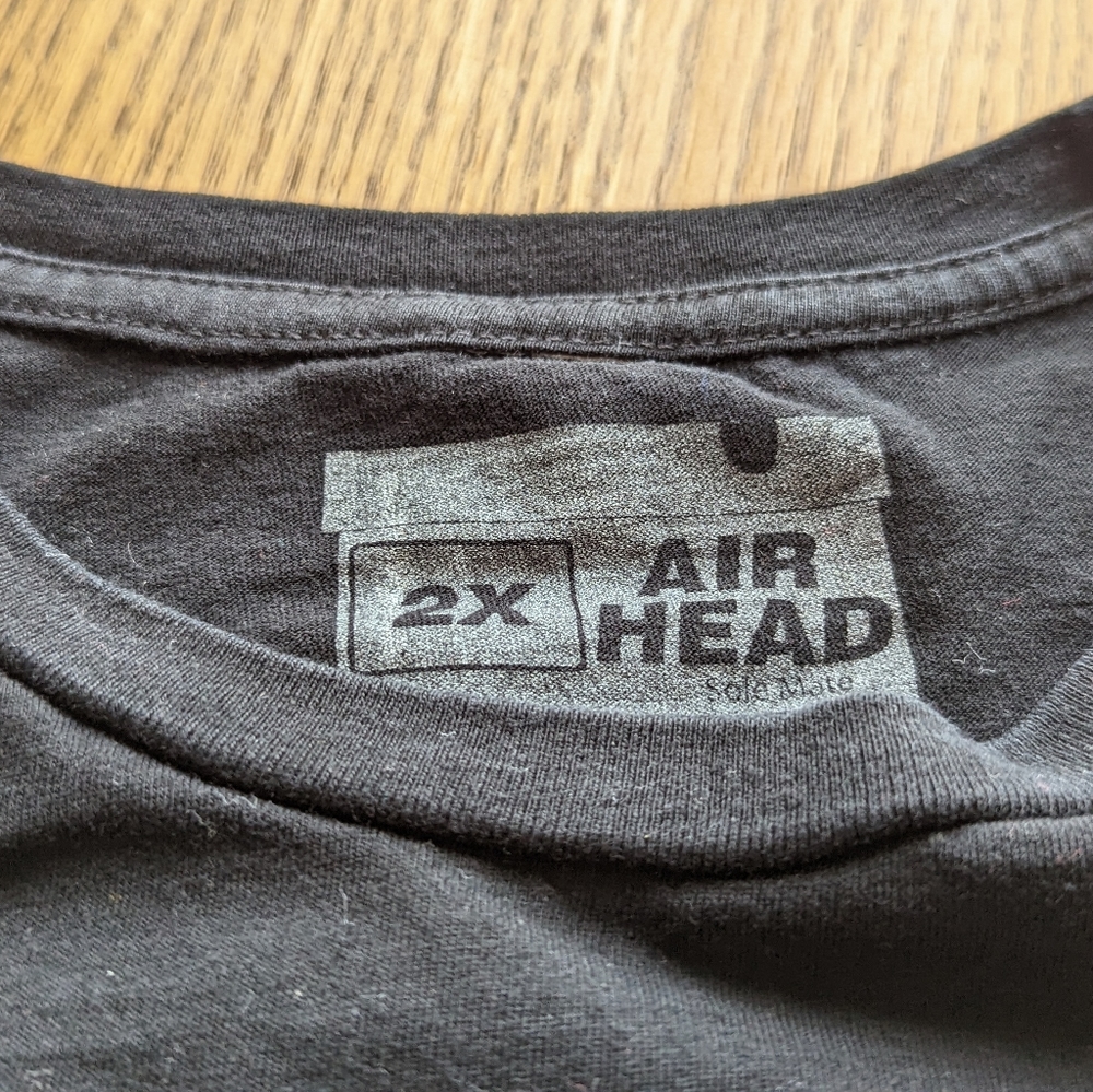 Gently worn Men's T-shirt 👕 - Picture 4 of 4